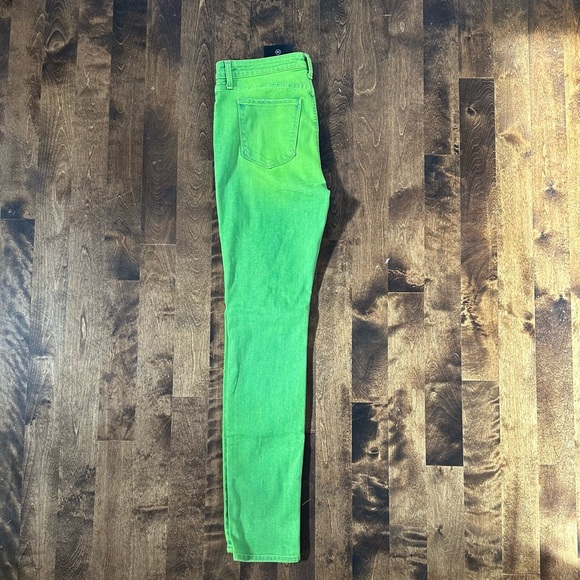 BRAND NEW with tags! Monfrere Greyson Neon Distressed Jeans In Neon Green. - Picture 6 of 7